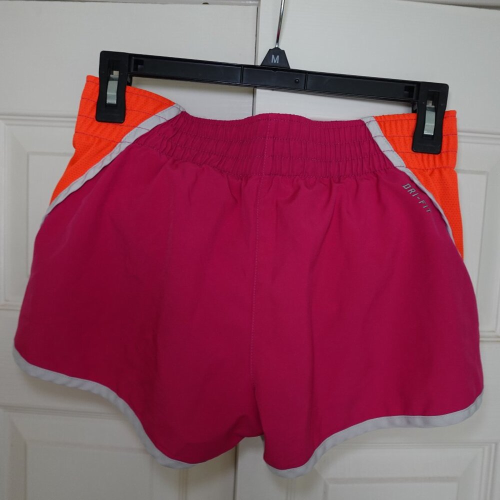 Nike Shorts - Picture 2 of 2